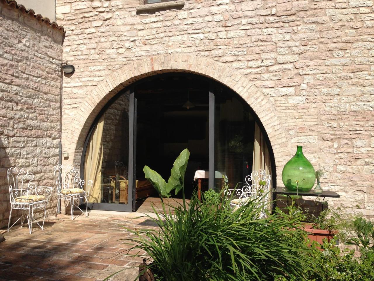 Agriturismo Il Fienile Di Ca Battista 卡利 外观 照片